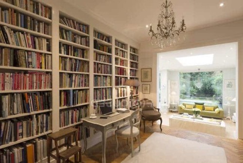 Estanterías: lea la guía en el Blog de Edilnet con 10 ideas para el diseño de casas inteligentes 10- estantería