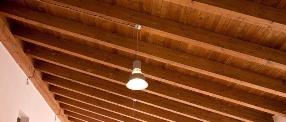 techo de madera ventilado